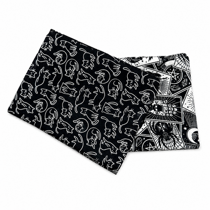 Whimsical Black & White Cat Pattern Zipper Pouch